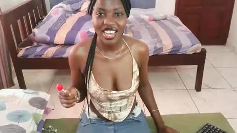 spicysashaa online show from September 28, 9:47 am