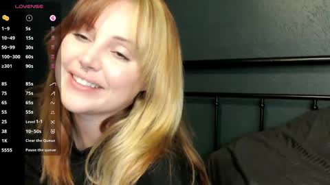 Snapshot of spoildkat chatting on February 23, 5:06 am Blaze online show from February 23, 5:06 am