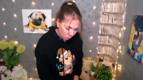 Karina online show from December 28, 9:20 am