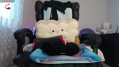 Snapshot of sports_woman5 chatting on September 27, 8:10 am Tips are the best compliment to a woman online show from September 27, 8:10 am