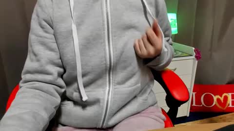 Sporty Kate online show from March 8, 3:11 pm