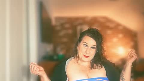 Spunderella online show from January 17, 12:45 pm