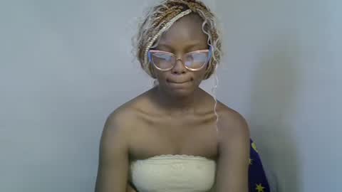 Tashy online show from October 31, 2:13 am