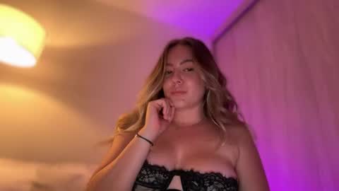 Sophie 3 online show from July 24, 11:23 pm