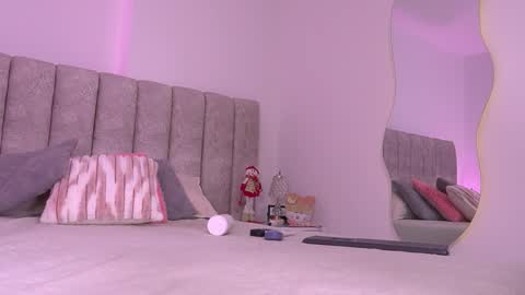 samantha online show from December 13, 7:53 pm