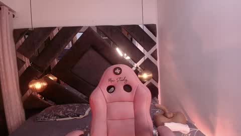 samantha online show from February 1, 7:13 pm