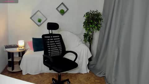 stacey__doll online show from October 8, 1:54 am