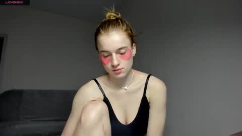 Stacey GMT5 Mo Tu We Th Fr Sa 3am -10am online show from February 13, 2:02 am