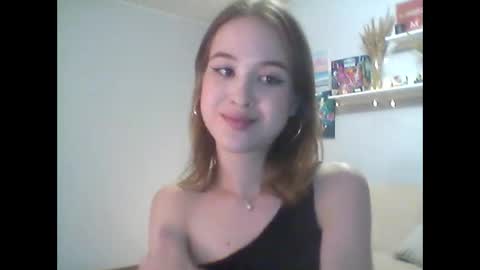 stacey_wills online show from October 13, 4:31 pm