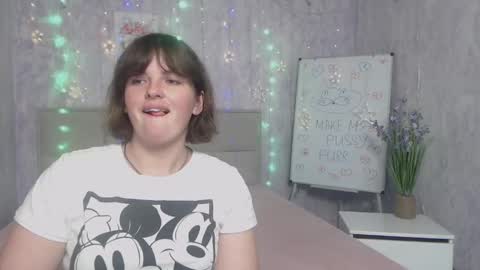 Stacey online show from October 6, 5:35 am