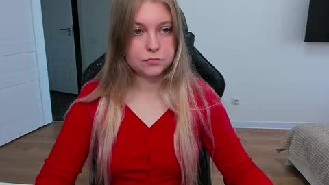 Stacy  online show from October 7, 11:25 am