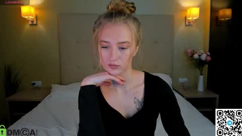 Stacy Mon Tue Wed Thu Fri Sun GMT GMT 3 1000am - 0400pm  online show from November 23, 9:33 am