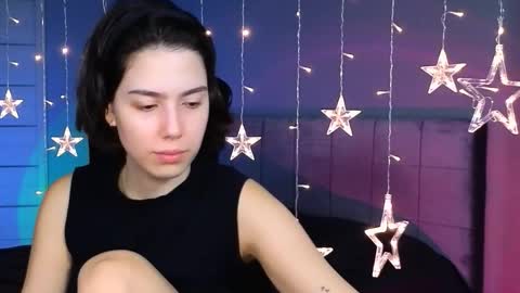 Snapshot of stacygonzales_ chatting on November 2, 9:23 am Bye bye dear See you on December 3st online show from November 2, 9:23 am