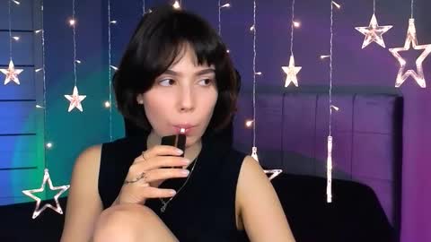 Snapshot of stacygonzales_ chatting on October 22, 12:21 pm Bye bye dear See you on December 3st online show from October 22, 12:21 pm