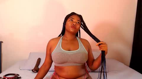 Snapshot of stacyhunterxxx chatting on October 26, 2:34 pm STACY   online show from October 26, 2:34 pm