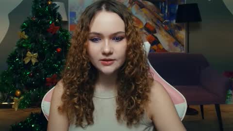 Violet online show from February 26, 7:24 pm