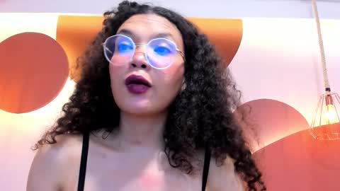 Snapshot of starkjoness chatting on September 17, 2:59 pm Stark Jones online show from September 17, 2:59 pm