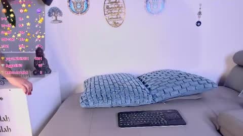 Star Twerk online show from May 31, 2:23 pm