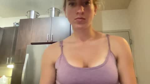 Snapshot of stassiethatsororitygirl chatting on February 16, 3:05 pm Stassiethatsororitygirl online show from February 16, 3:05 pm