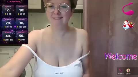 Snapshot of stasya_07 chatting on January 11, 11:35 pm Stasya online show from January 11, 11:35 pm