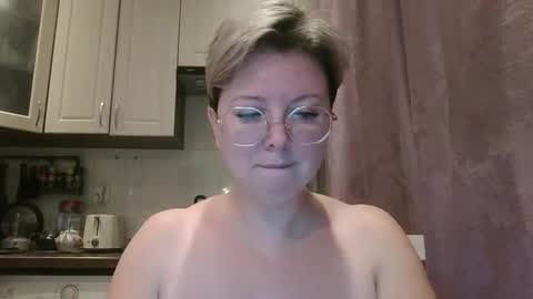 Snapshot of stasya_07 chatting on December 15, 8:58 pm Stasya online show from December 15, 8:58 pm