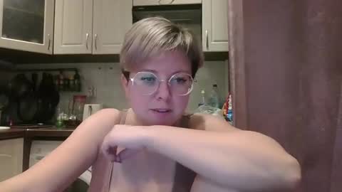 Snapshot of stasya_07 chatting on December 24, 8:16 pm Stasya online show from December 24, 8:16 pm