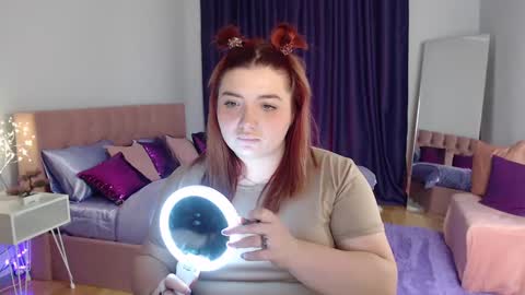 stasynickols online show from February 7, 9:48 pm