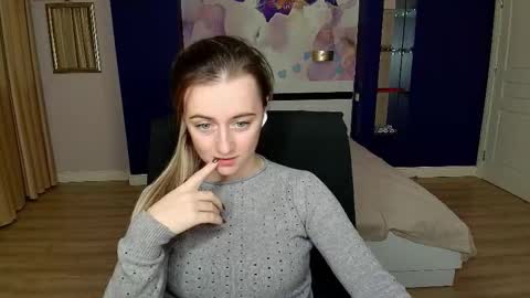 Snapshot of stasystew chatting on October 28, 4:24 pm StasyStew online show from October 28, 4:24 pm