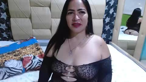 Stefanny online show from December 5, 8:10 pm