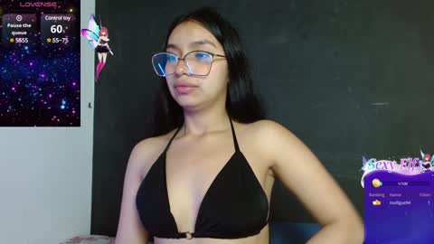 Snapshot of stefanygp chatting on December 5, 11:49 am Stefanny lopez online show from December 5, 11:49 am