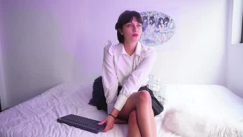 Snapshot of stefigirl chatting on October 9, 6:01 pm Stef online show from October 9, 6:01 pm