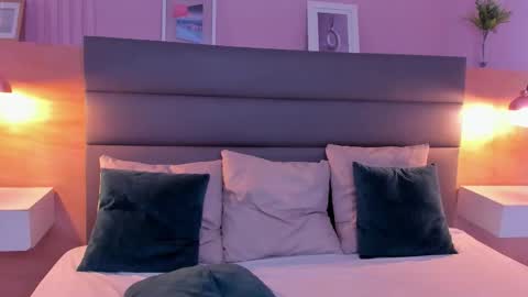 STELA online show from November 11, 6:27 pm