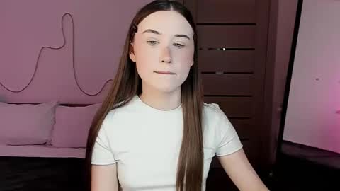 stella_sunny online show from January 7, 9:40 pm