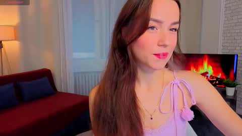 Stella online show from September 25, 2:27 pm