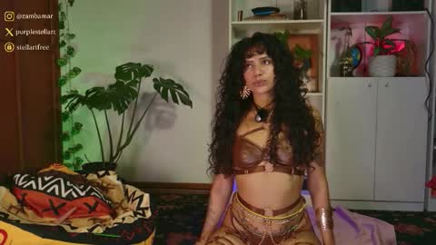 stellart_ online show from December 1, 2:15 am