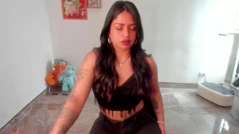 Snapshot of stellartois_ chatting on November 1, 5:28 pm sara instagram sariishalove online show from November 1, 5:28 pm