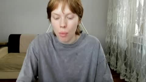 S T E L L A online show from June 2, 1:45 pm