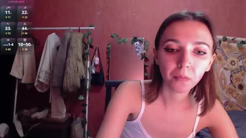 Stephanie 3 online show from October 21, 12:47 am