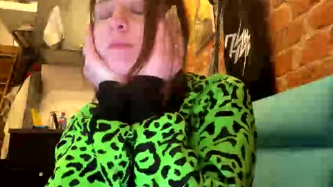 Snapshot of steph_sweet chatting on January 6, 10:58 pm Emma online show from January 6, 10:58 pm