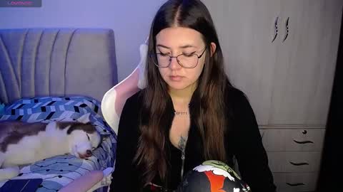 Emma online show from December 23, 4:44 am