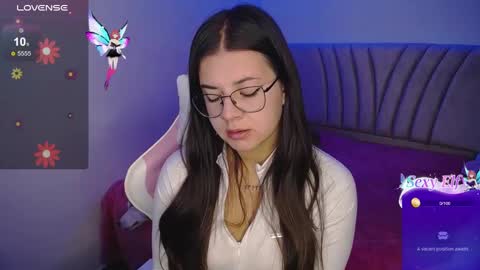 Emma online show from December 3, 4:35 am