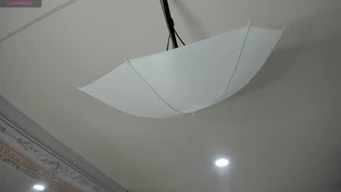 Snapshot of stephania_diamond chatting on February 12, 2:24 am online show from February 12, 2:24 am