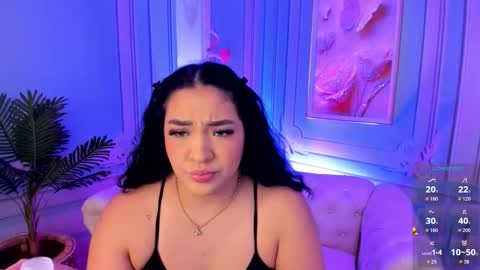 Snapshot of stephania_diamond chatting on October 30, 2:47 am online show from October 30, 2:47 am