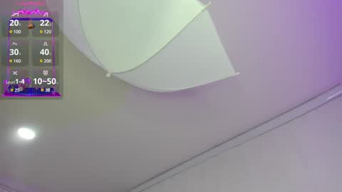 Snapshot of stephania_diamond chatting on February 8, 2:26 am online show from February 8, 2:26 am