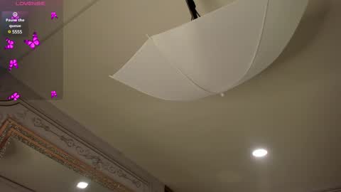 Snapshot of stephania_diamond chatting on February 11, 2:14 am online show from February 11, 2:14 am