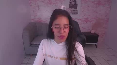 Stephania online show from December 28, 4:19 am