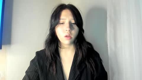 stephanie_hillss online show from September 23, 3:21 pm