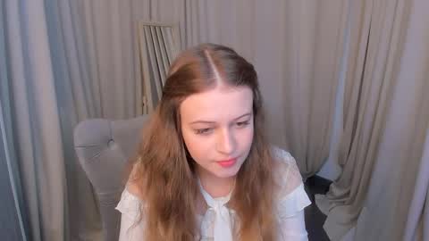 Stephanie online show from November 30, 9:02 am