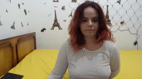 Stephanie   online show from December 10, 11:11 am