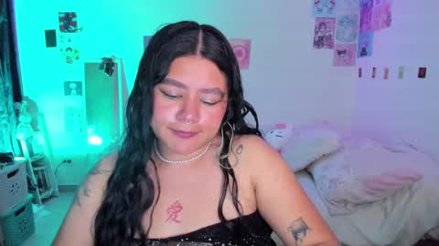 Stephanie  online show from January 20, 12:36 am